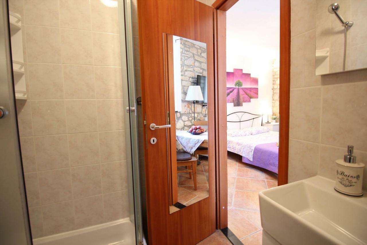 Studio Driovier 11 Rovinj Exterior photo